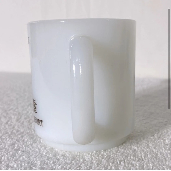 Vintage Fawcett Lake  Resort Alberta Walleye Milk Glass Mug - Picture 2 of 9